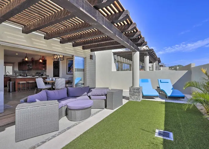 Luxe Cabo Casa W/ Own Rooftop Patio + Pool Access!