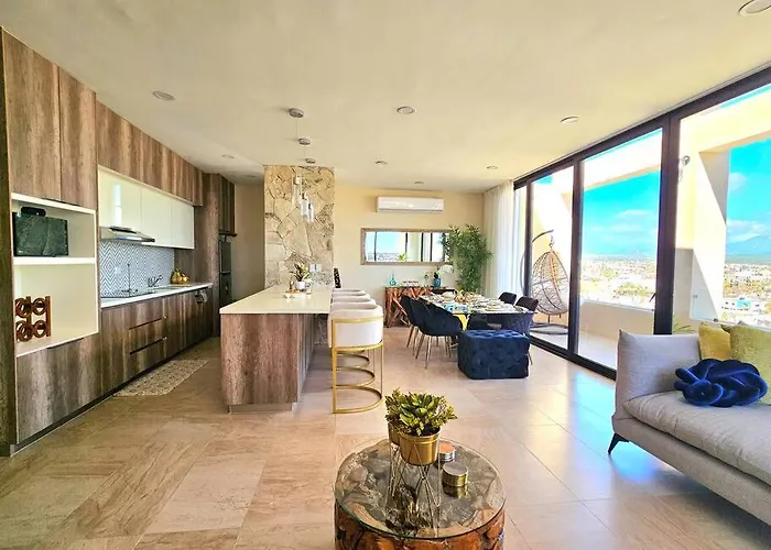 Amazing Panoramic View From Penthouse In Pedregal