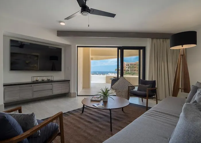 Unit 150- Casa Kelly - Oceanfront Fully Renovated