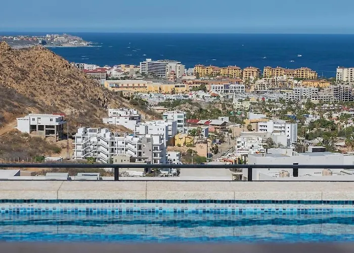 Casa Panorama - Modern New Condo, Amazing Views!