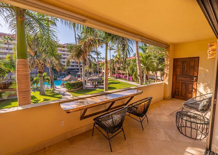 Elegant Pool View W/Balcony| Beach Walk| Hot Tub