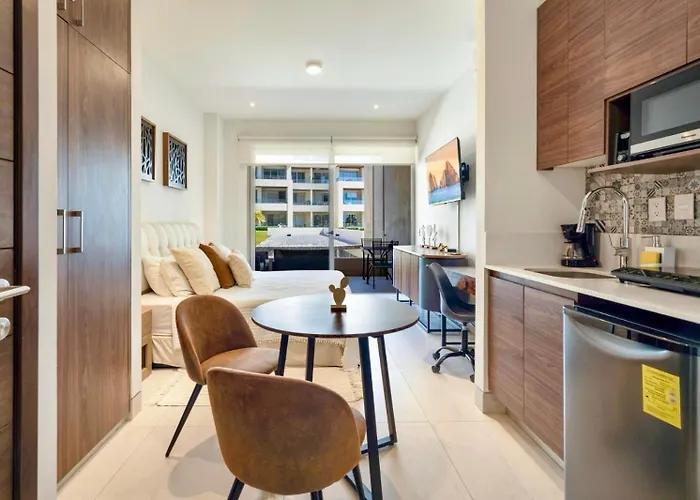 Loft Con Balcon Privado, Estacionamiento Gratis - Un Oasis En Los Cabos