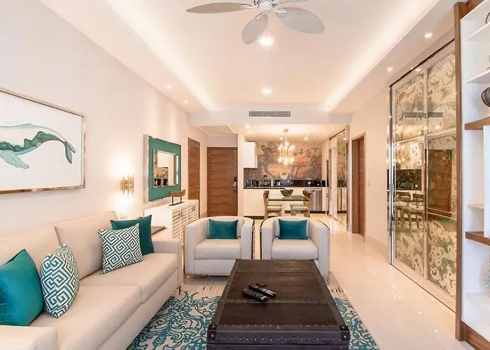 2 Bed 2 Bath Luxury Villa Suite