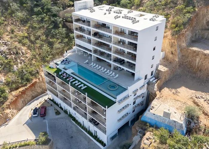 Luxury 2 Bed Heart Of Cabo Oview Pedregal 802
