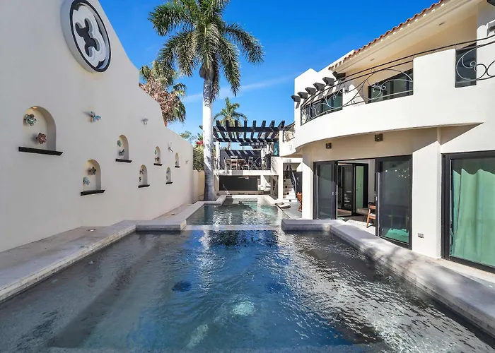 Marbella Lane Premium Ocean View Villa & Pool