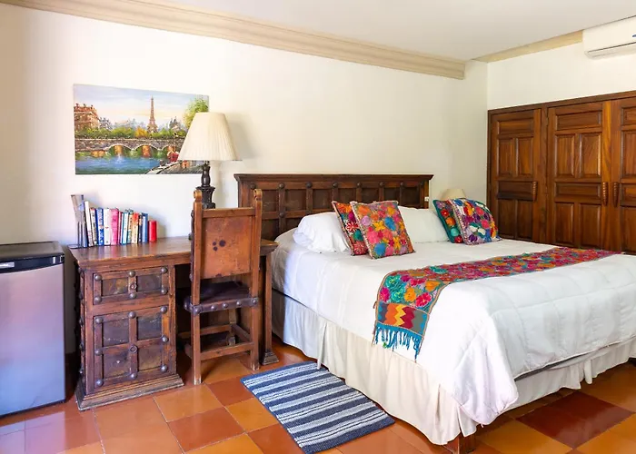Collection O Casa Bella Hotel Boutique, Cabo San Lucas