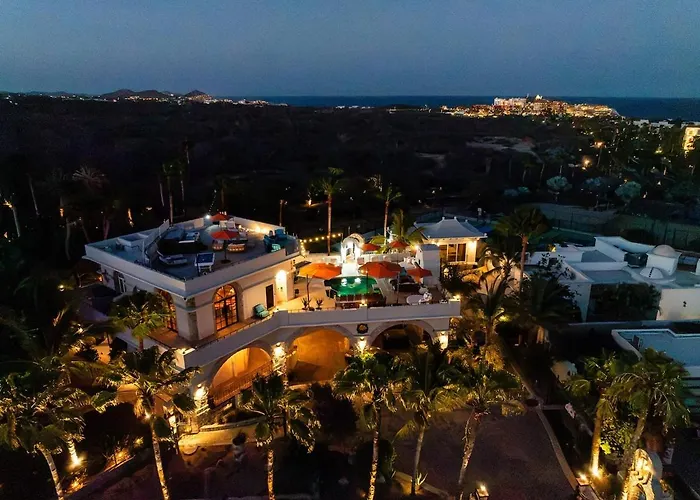 Cabo San Lucas Castle With Rooftop Sea Views