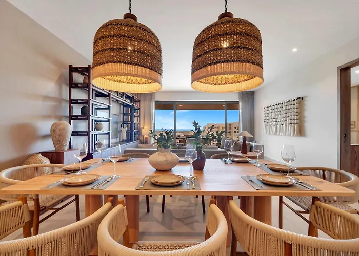 Stunning Brand New 3 Bdr Condo In Vistavela Sunset
