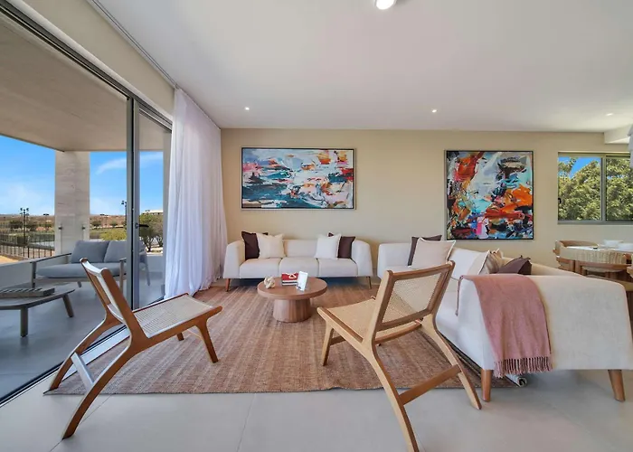 Stunning, Brand New 3 Bdrm Condo In Vistavela Sunset