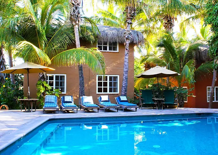 The Bungalows Hotel