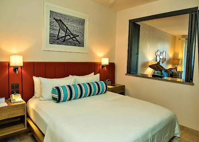 Stay In The Heart Of Cabo 1 Bedroom Suite